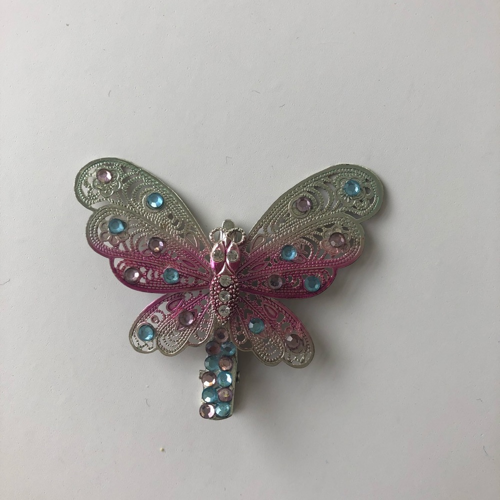 Butterfly barrette